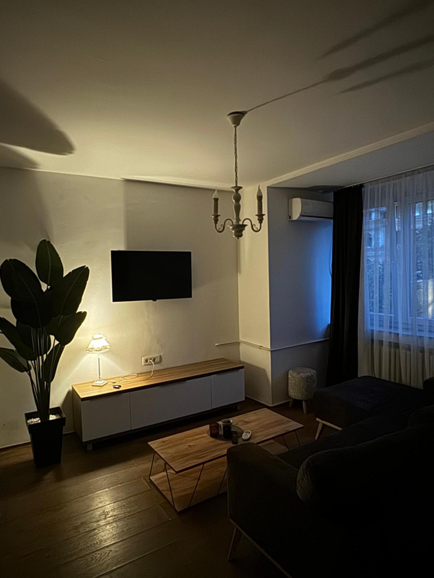 Mother Teresa Apartment سكوبجي المظهر الخارجي الصورة